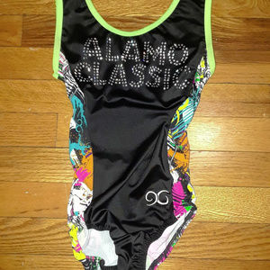 Gymnastics leotard